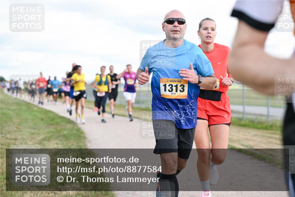 14.09.2025 - Airport Race Dr. Thomas Lammeyer http://msf.ph/oto/8877584 14.09.2025 12:23:50 Laufen 1313 meine-sportfotos.de