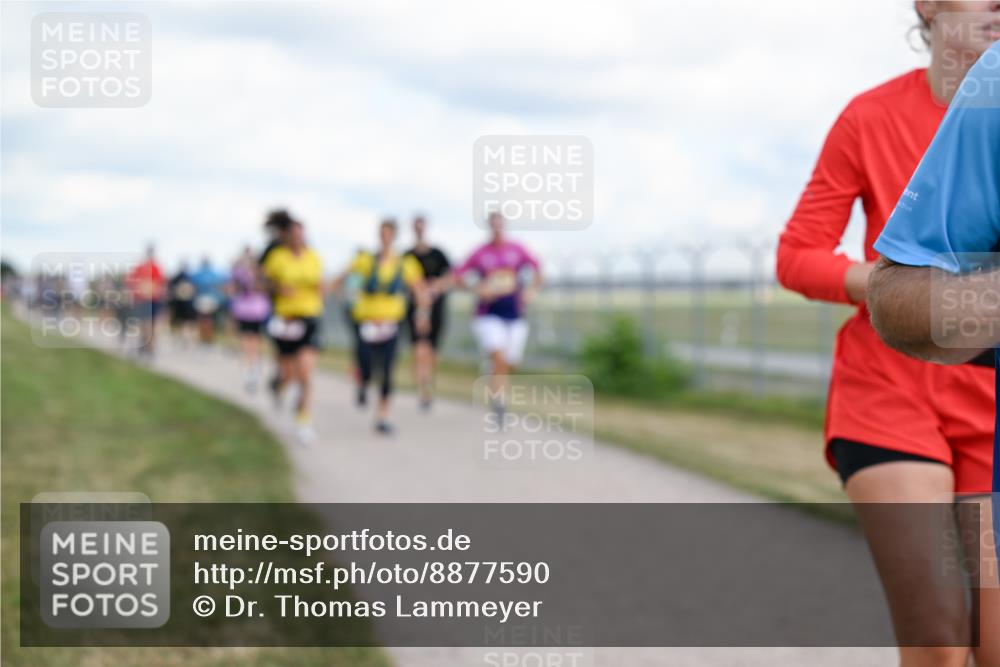 14.09.2025 - Airport Race Dr. Thomas Lammeyer http://msf.ph/oto/8877590 14.09.2025 12:23:51 Laufen  meine-sportfotos.de