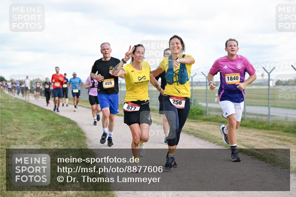 14.09.2025 - Airport Race Dr. Thomas Lammeyer http://msf.ph/oto/8877606 14.09.2025 12:23:53 Laufen 455, 877, 256, 1840 meine-sportfotos.de