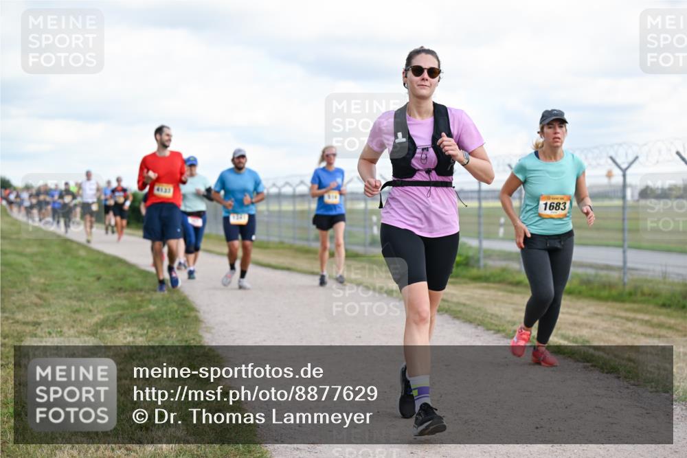 14.09.2025 - Airport Race Dr. Thomas Lammeyer http://msf.ph/oto/8877629 14.09.2025 12:23:57 Laufen 14, 1683 meine-sportfotos.de
