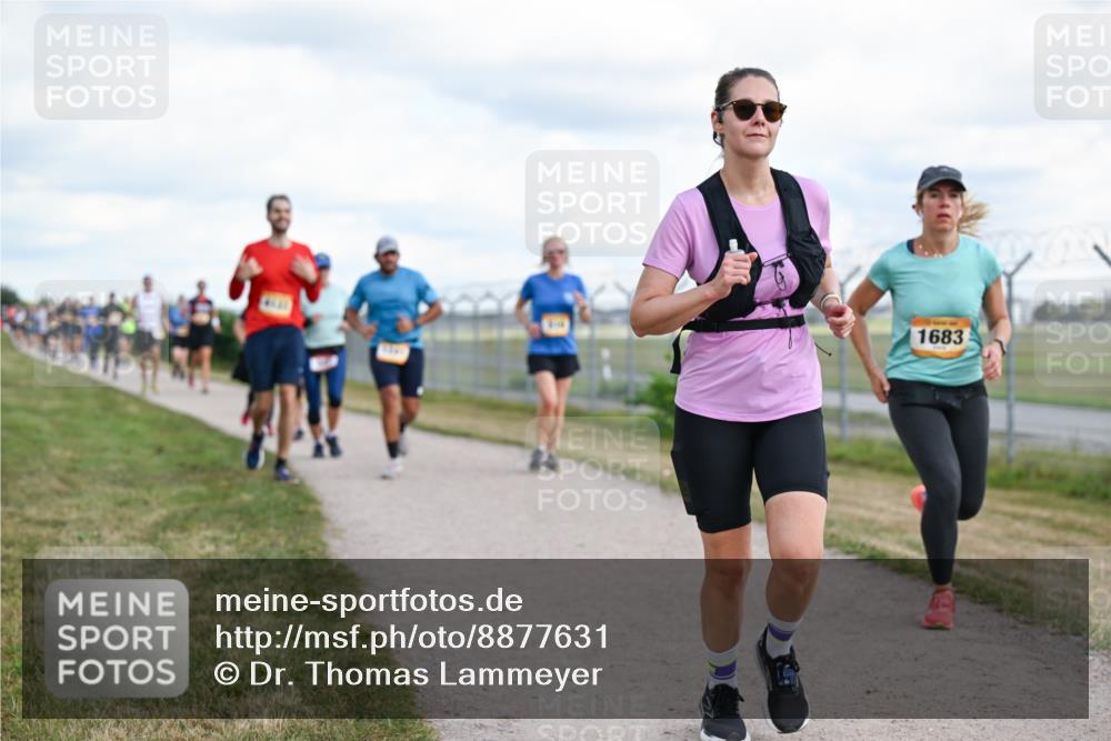 14.09.2025 - Airport Race Dr. Thomas Lammeyer http://msf.ph/oto/8877631 14.09.2025 12:23:57 Laufen 1683 meine-sportfotos.de