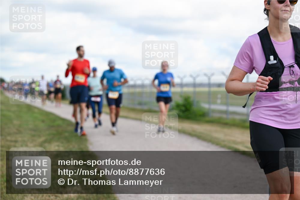 14.09.2025 - Airport Race Dr. Thomas Lammeyer http://msf.ph/oto/8877636 14.09.2025 12:23:58 Laufen  meine-sportfotos.de