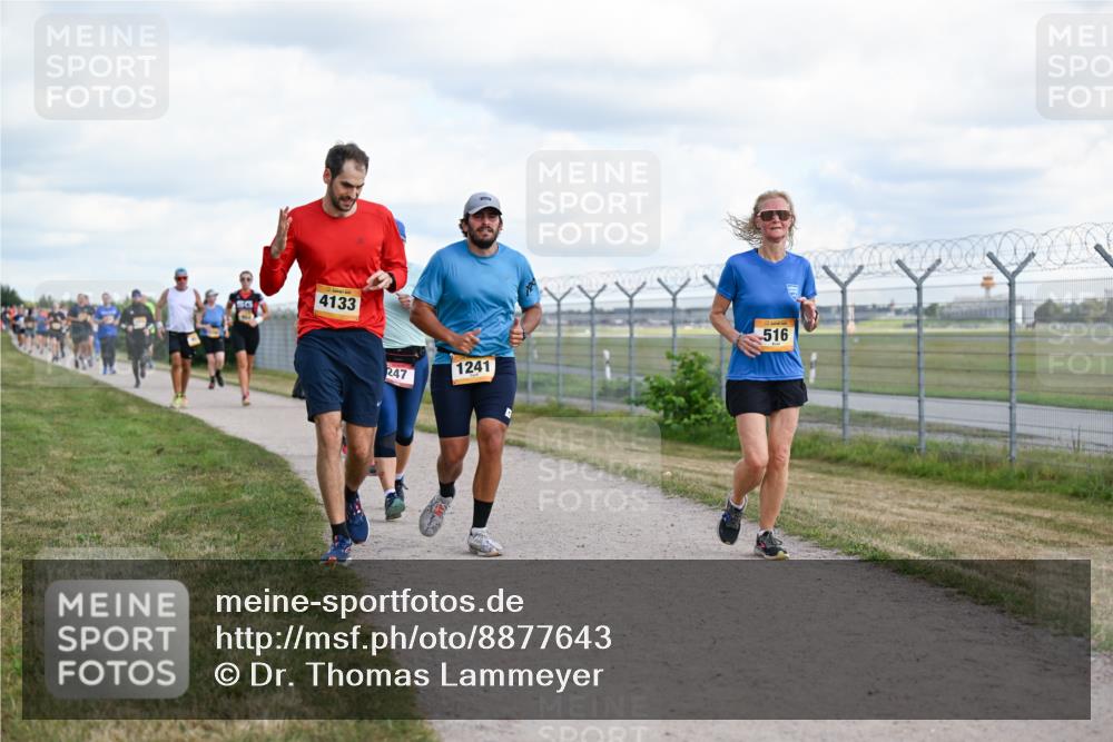 14.09.2025 - Airport Race Dr. Thomas Lammeyer http://msf.ph/oto/8877643 14.09.2025 12:23:59 Laufen 4133, 247, 1241, 516 meine-sportfotos.de