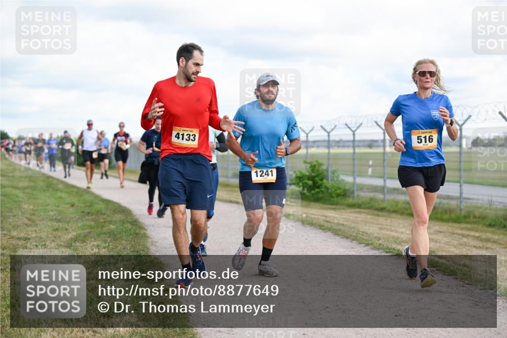 14.09.2025 - Airport Race Dr. Thomas Lammeyer http://msf.ph/oto/8877649 14.09.2025 12:24:00 Laufen 4133, 1241, 516 meine-sportfotos.de