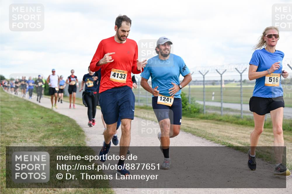 14.09.2025 - Airport Race Dr. Thomas Lammeyer http://msf.ph/oto/8877651 14.09.2025 12:24:00 Laufen 4133, 1241, 516 meine-sportfotos.de