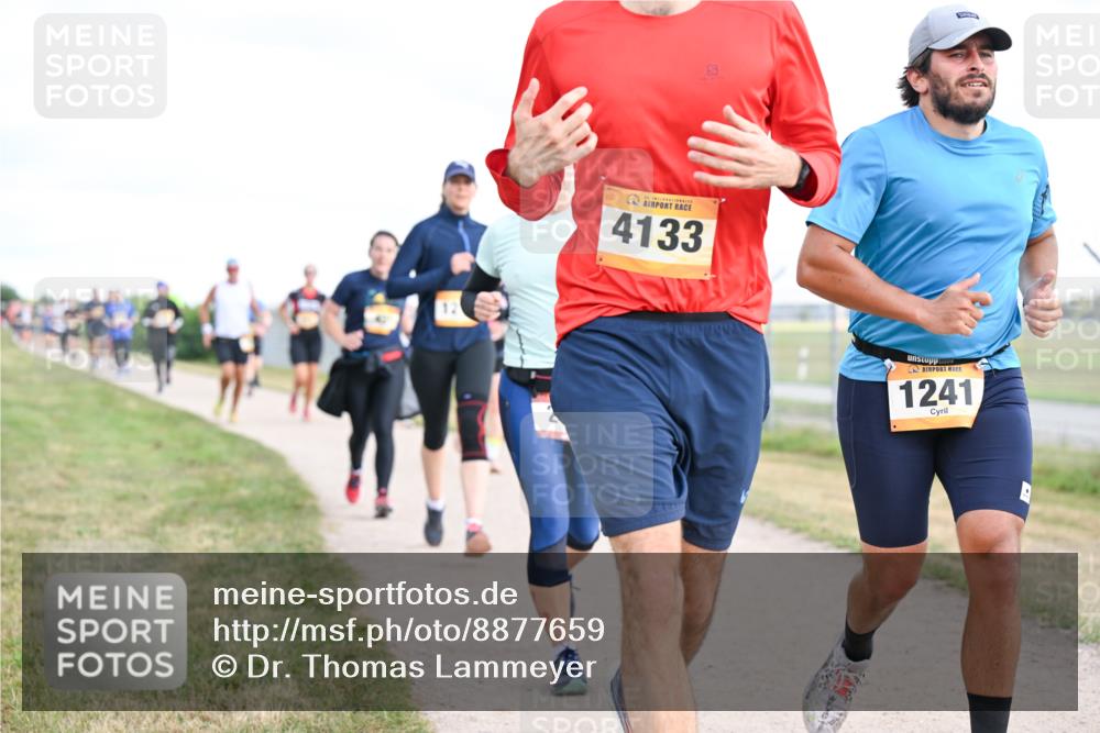 14.09.2025 - Airport Race Dr. Thomas Lammeyer http://msf.ph/oto/8877659 14.09.2025 12:24:01 Laufen 4133, 1241 meine-sportfotos.de