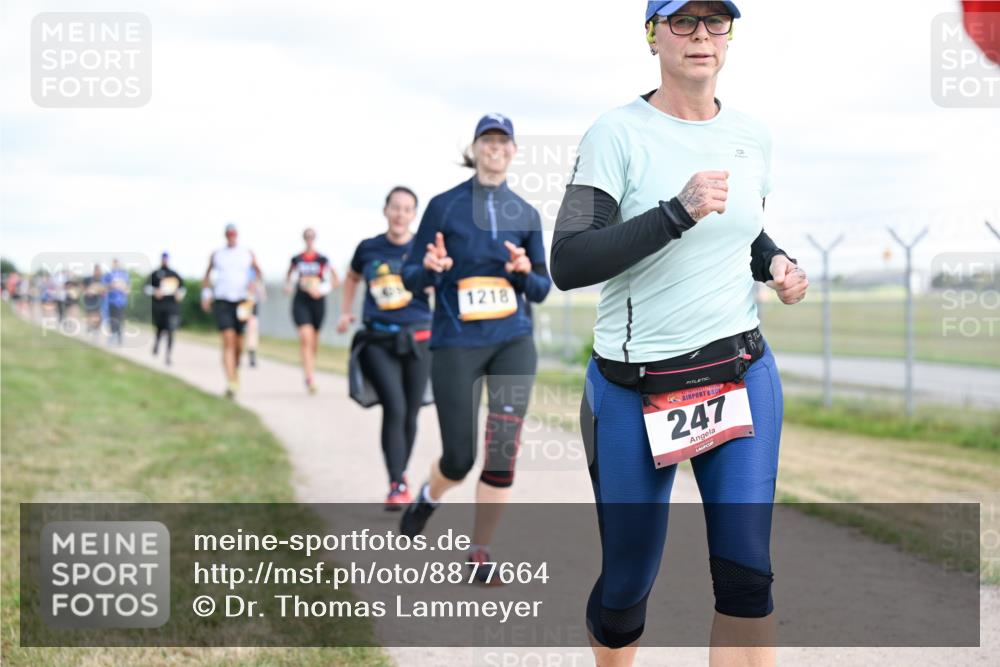 14.09.2025 - Airport Race Dr. Thomas Lammeyer http://msf.ph/oto/8877664 14.09.2025 12:24:02 Laufen 1218, 247 meine-sportfotos.de