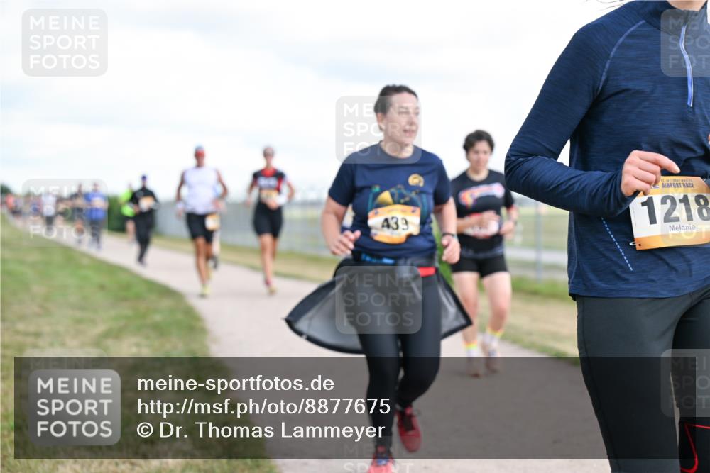 14.09.2025 - Airport Race Dr. Thomas Lammeyer http://msf.ph/oto/8877675 14.09.2025 12:24:04 Laufen 439, 1218 meine-sportfotos.de