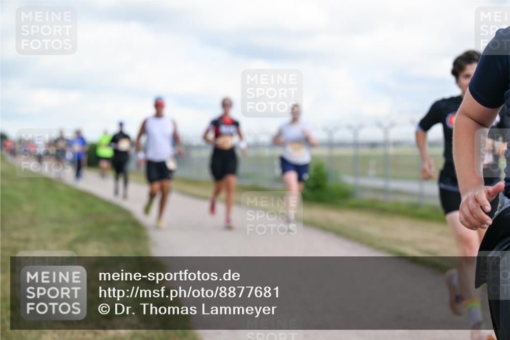 14.09.2025 - Airport Race Dr. Thomas Lammeyer http://msf.ph/oto/8877681 14.09.2025 12:24:05 Laufen  meine-sportfotos.de