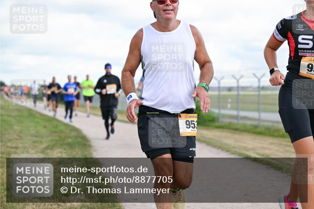 14.09.2025 - Airport Race Dr. Thomas Lammeyer http://msf.ph/oto/8877705 14.09.2025 12:24:08 Laufen 95, 56, 6, 9 meine-sportfotos.de
