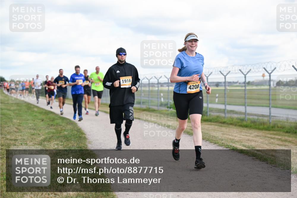 14.09.2025 - Airport Race Dr. Thomas Lammeyer http://msf.ph/oto/8877715 14.09.2025 12:24:10 Laufen 1916, 4208 meine-sportfotos.de