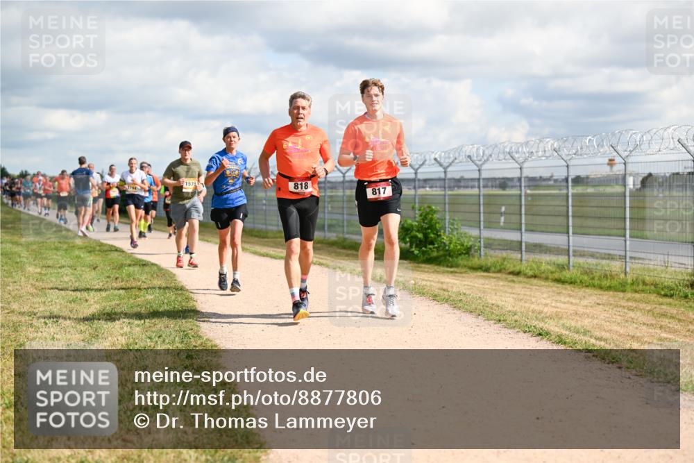 14.09.2025 - Airport Race Dr. Thomas Lammeyer http://msf.ph/oto/8877806 14.09.2025 12:24:26 Laufen 1784, 1539, 818, 817 meine-sportfotos.de