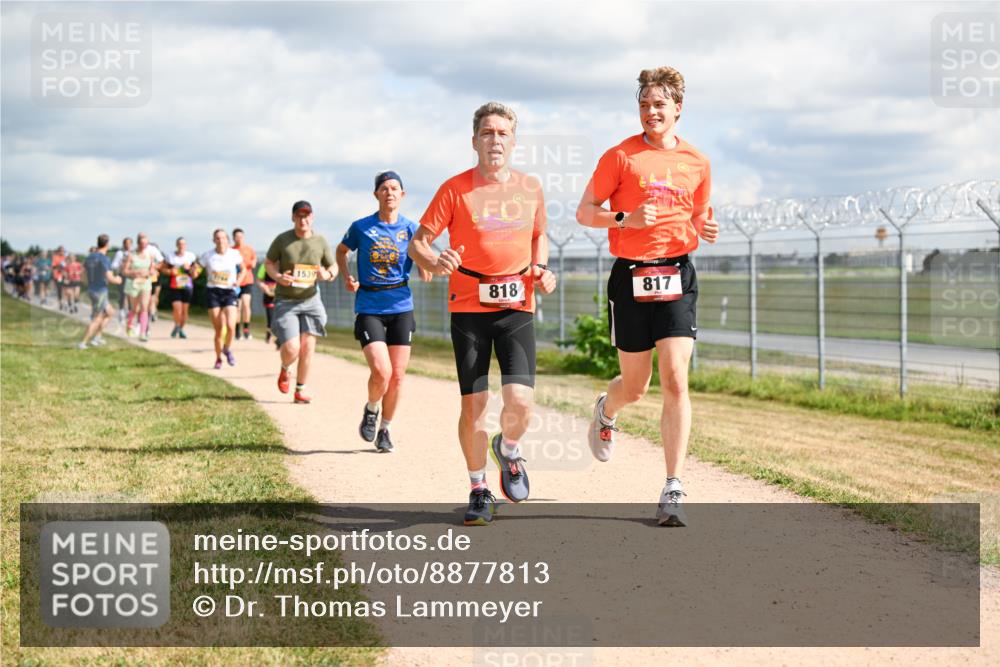 14.09.2025 - Airport Race Dr. Thomas Lammeyer http://msf.ph/oto/8877813 14.09.2025 12:24:27 Laufen 1539, 818, 817 meine-sportfotos.de