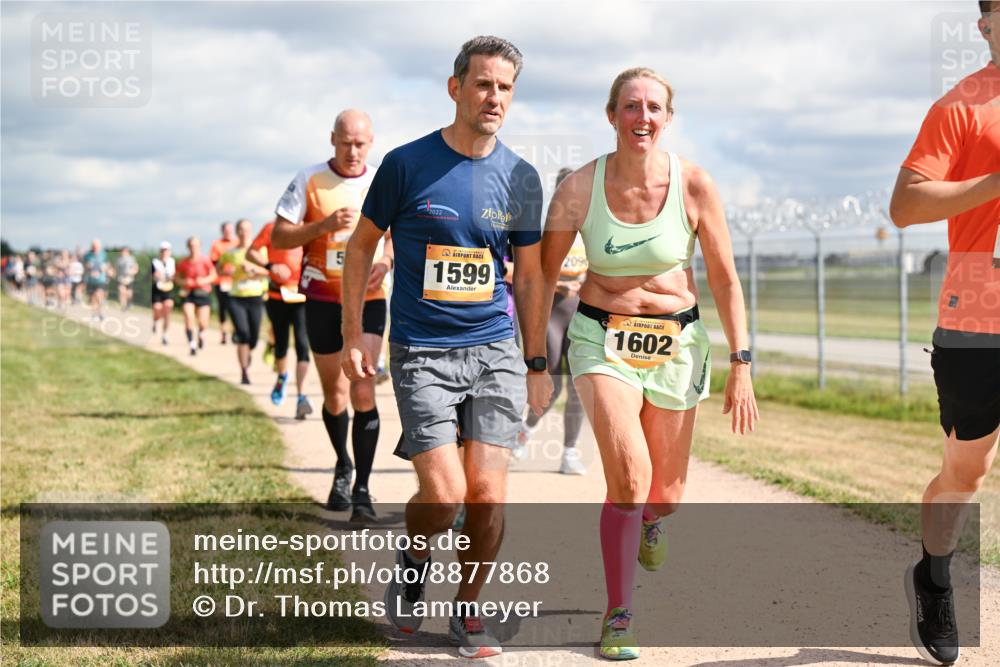 14.09.2025 - Airport Race Dr. Thomas Lammeyer http://msf.ph/oto/8877868 14.09.2025 12:24:36 Laufen 5, 1599, 1602 meine-sportfotos.de