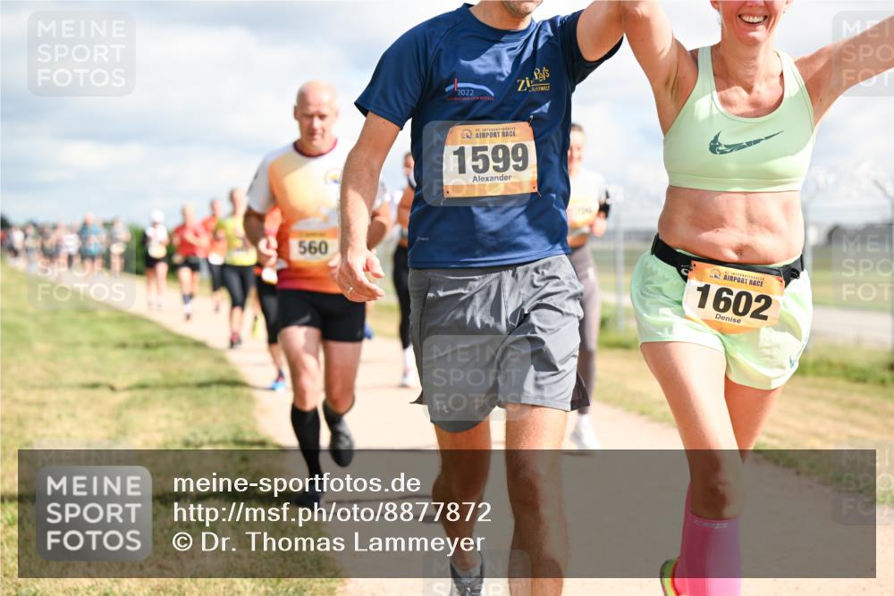 14.09.2025 - Airport Race Dr. Thomas Lammeyer http://msf.ph/oto/8877872 14.09.2025 12:24:36 Laufen 560, 2022, 42, 1599, 1602 meine-sportfotos.de