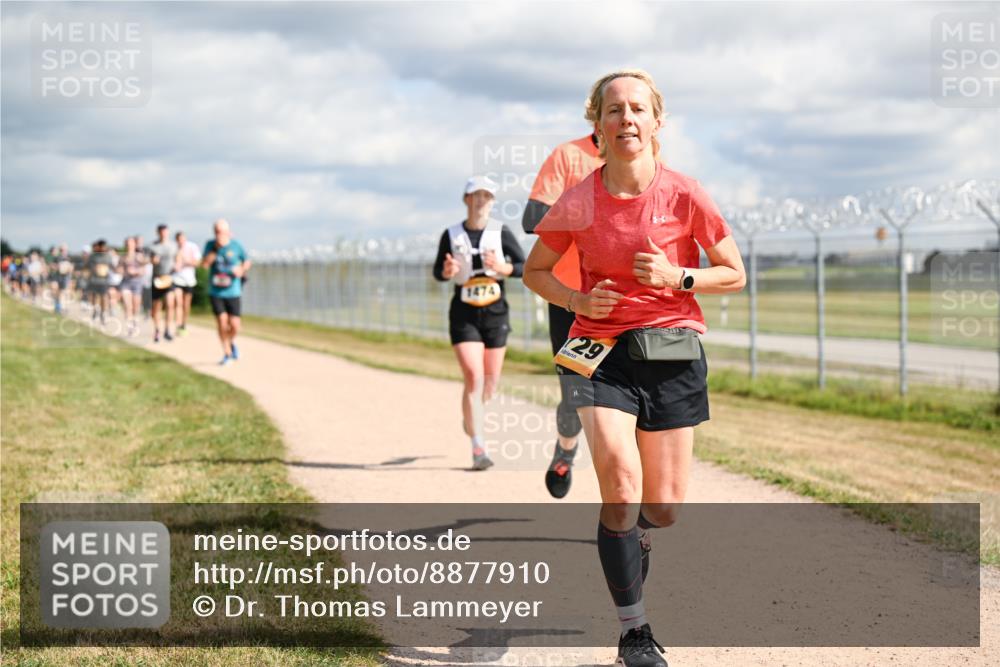 14.09.2025 - Airport Race Dr. Thomas Lammeyer http://msf.ph/oto/8877910 14.09.2025 12:24:43 Laufen 1474, 29 meine-sportfotos.de