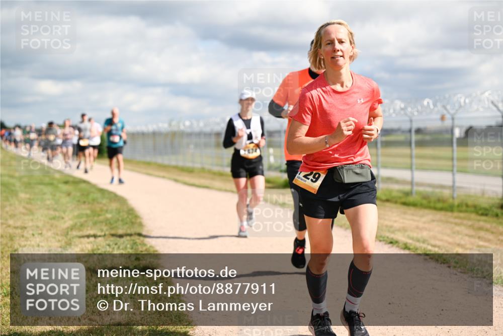 14.09.2025 - Airport Race Dr. Thomas Lammeyer http://msf.ph/oto/8877911 14.09.2025 12:24:43 Laufen 29 meine-sportfotos.de