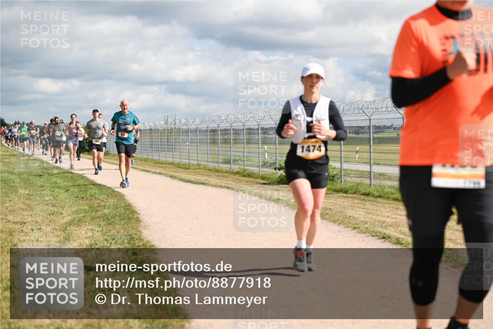 14.09.2025 - Airport Race Dr. Thomas Lammeyer http://msf.ph/oto/8877918 14.09.2025 12:24:44 Laufen 1178, 1393, 1474 meine-sportfotos.de