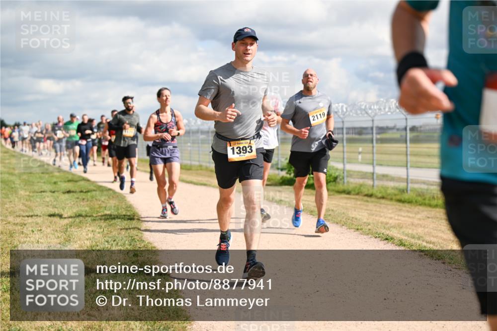 14.09.2025 - Airport Race Dr. Thomas Lammeyer http://msf.ph/oto/8877941 14.09.2025 12:24:51 Laufen 2119, 1393 meine-sportfotos.de