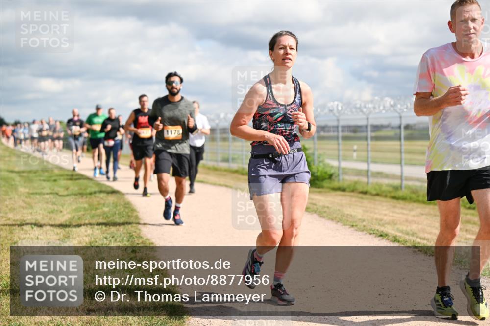 14.09.2025 - Airport Race Dr. Thomas Lammeyer http://msf.ph/oto/8877956 14.09.2025 12:24:53 Laufen  meine-sportfotos.de