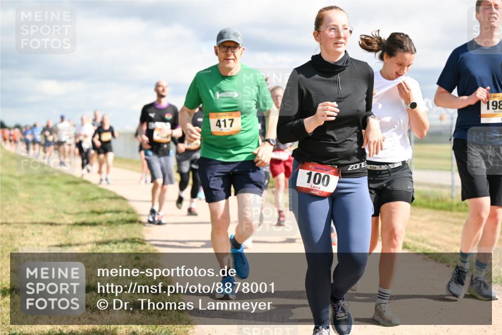 14.09.2025 - Airport Race Dr. Thomas Lammeyer http://msf.ph/oto/8878001 14.09.2025 12:25:00 Laufen 417, 100, 198 meine-sportfotos.de