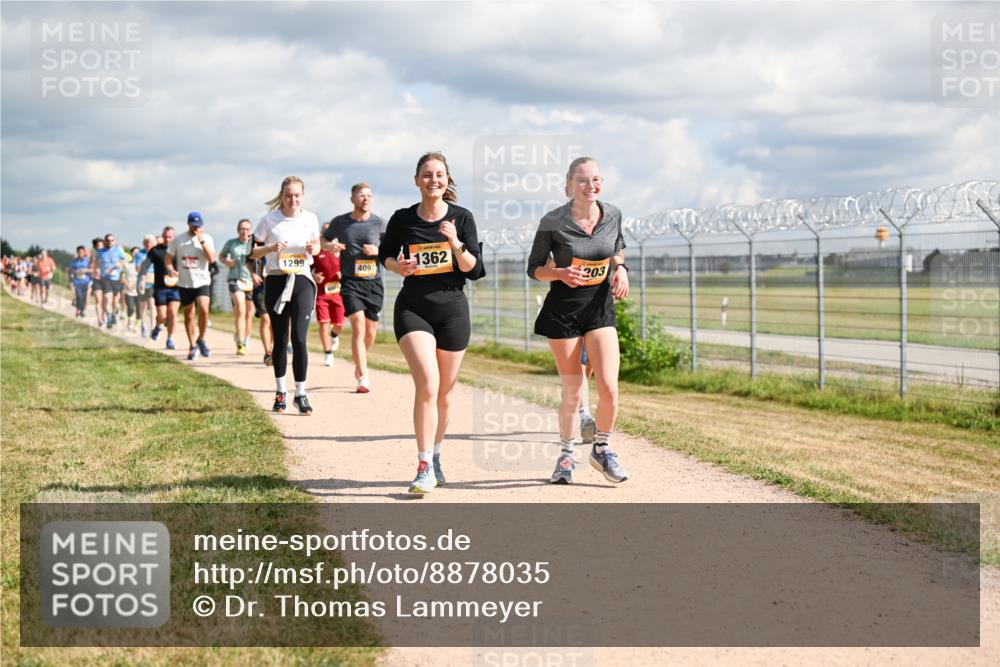 14.09.2025 - Airport Race Dr. Thomas Lammeyer http://msf.ph/oto/8878035 14.09.2025 12:25:05 Laufen 1299, 4097, 1362, 203 meine-sportfotos.de