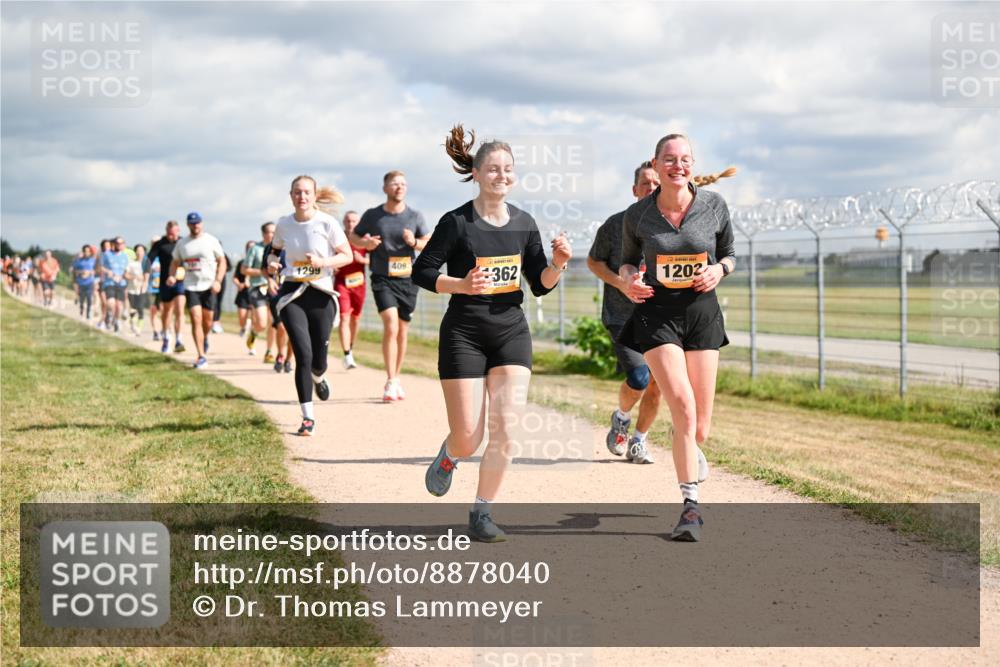 14.09.2025 - Airport Race Dr. Thomas Lammeyer http://msf.ph/oto/8878040 14.09.2025 12:25:05 Laufen 1299, 4097, 362, 1202 meine-sportfotos.de