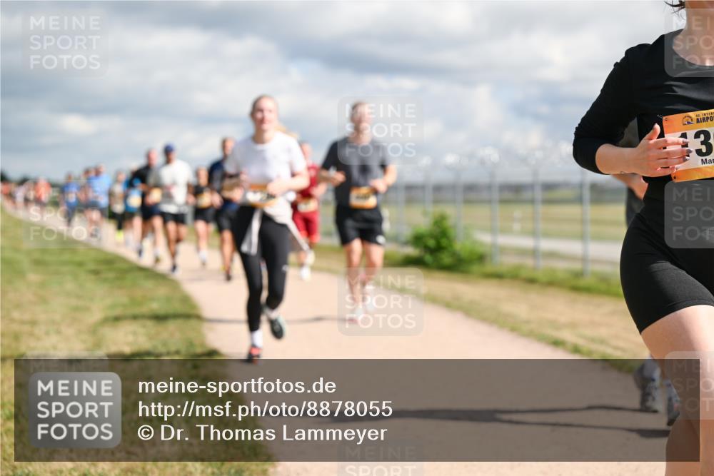 14.09.2025 - Airport Race Dr. Thomas Lammeyer http://msf.ph/oto/8878055 14.09.2025 12:25:07 Laufen 42, 3 meine-sportfotos.de