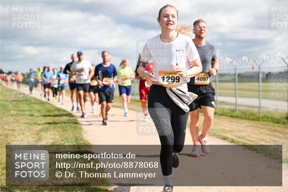 14.09.2025 - Airport Race Dr. Thomas Lammeyer http://msf.ph/oto/8878068 14.09.2025 12:25:08 Laufen 1299, 4097 meine-sportfotos.de