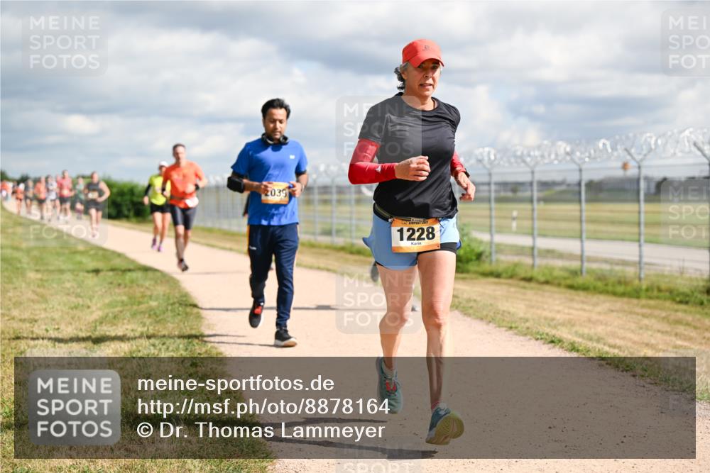 14.09.2025 - Airport Race Dr. Thomas Lammeyer http://msf.ph/oto/8878164 14.09.2025 12:25:20 Laufen 2039, 1228 meine-sportfotos.de