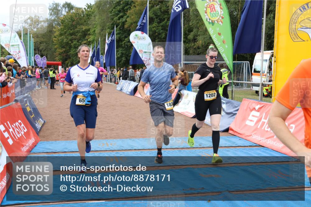 14.09.2025 - Airport Race Strokosch-Dieckow http://msf.ph/oto/8878171 14.09.2025 12:37:12 Ziel 193, 259, 517, 658, 987, 1202, 1375, 1645, 1789, 1822, 1830, 1840, 4057, 4218 meine-sportfotos.de