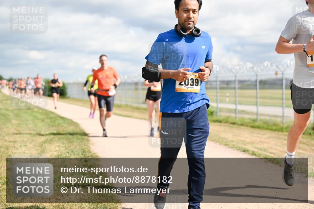14.09.2025 - Airport Race Dr. Thomas Lammeyer http://msf.ph/oto/8878182 14.09.2025 12:25:22 Laufen 2039, 1 meine-sportfotos.de