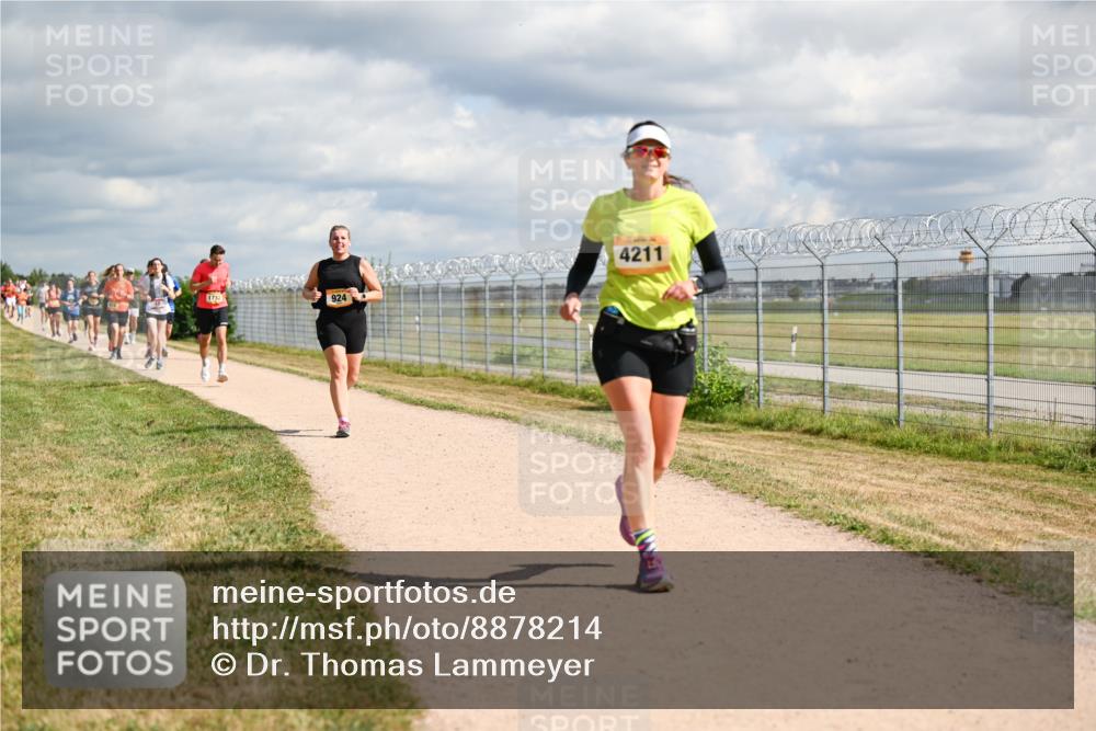 14.09.2025 - Airport Race Dr. Thomas Lammeyer http://msf.ph/oto/8878214 14.09.2025 12:25:26 Laufen 1732, 924, 4211 meine-sportfotos.de