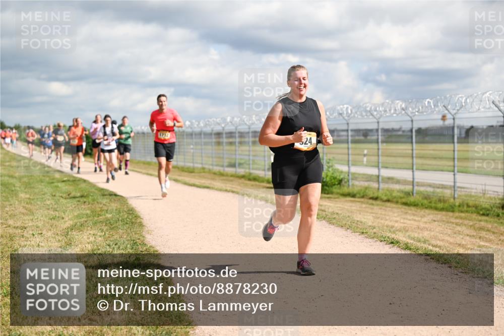 14.09.2025 - Airport Race Dr. Thomas Lammeyer http://msf.ph/oto/8878230 14.09.2025 12:25:30 Laufen 1732, 524 meine-sportfotos.de
