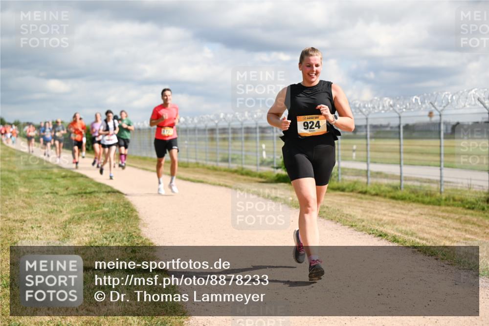 14.09.2025 - Airport Race Dr. Thomas Lammeyer http://msf.ph/oto/8878233 14.09.2025 12:25:30 Laufen 924 meine-sportfotos.de