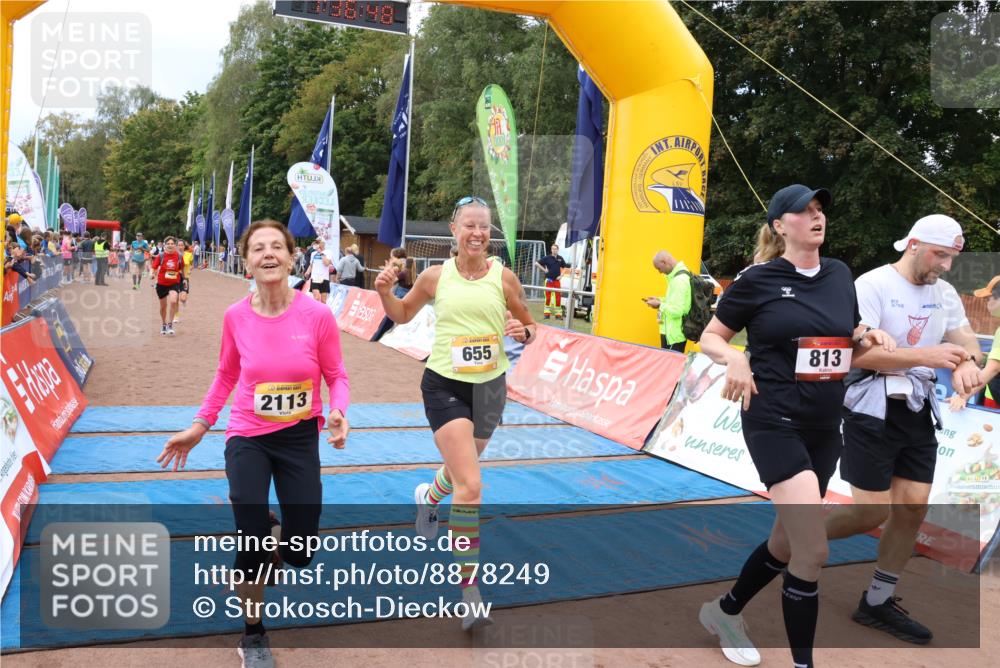 14.09.2025 - Airport Race Strokosch-Dieckow http://msf.ph/oto/8878249 14.09.2025 12:37:25 Ziel 256, 469, 655, 676, 813, 877, 951, 1375, 1645, 1822, 2113, 4400 meine-sportfotos.de