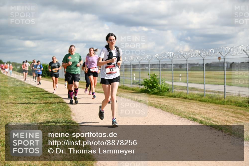 14.09.2025 - Airport Race Dr. Thomas Lammeyer http://msf.ph/oto/8878256 14.09.2025 12:25:35 Laufen 181, 12 meine-sportfotos.de