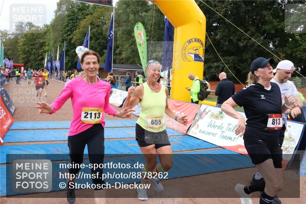 14.09.2025 - Airport Race Strokosch-Dieckow http://msf.ph/oto/8878262 14.09.2025 12:37:25 Ziel 256, 469, 655, 676, 813, 877, 951, 1375, 1645, 1822, 2113, 4400 meine-sportfotos.de
