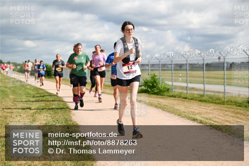 14.09.2025 - Airport Race Dr. Thomas Lammeyer http://msf.ph/oto/8878263 14.09.2025 12:25:36 Laufen 181, 774, 12 meine-sportfotos.de