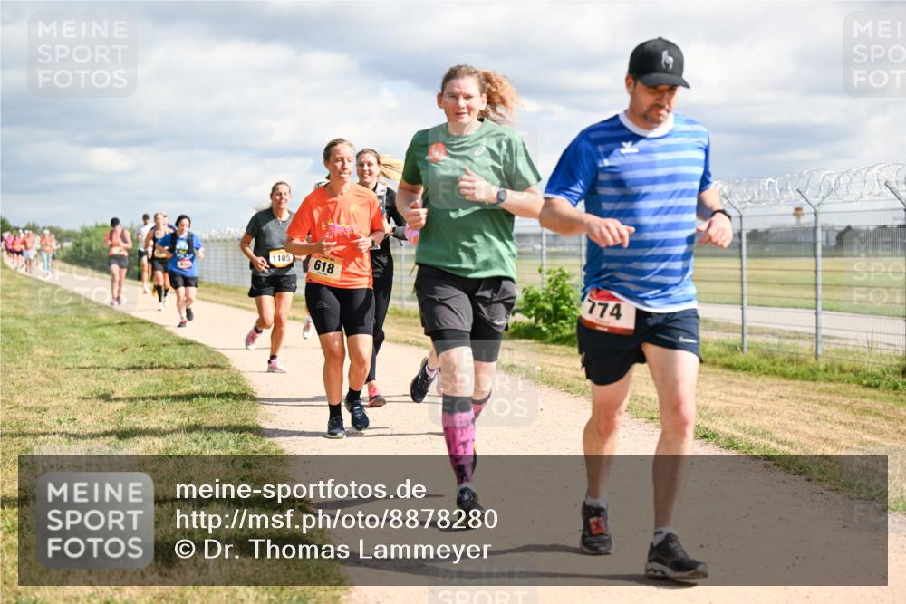 14.09.2025 - Airport Race Dr. Thomas Lammeyer http://msf.ph/oto/8878280 14.09.2025 12:25:38 Laufen 1105, 618, 774 meine-sportfotos.de