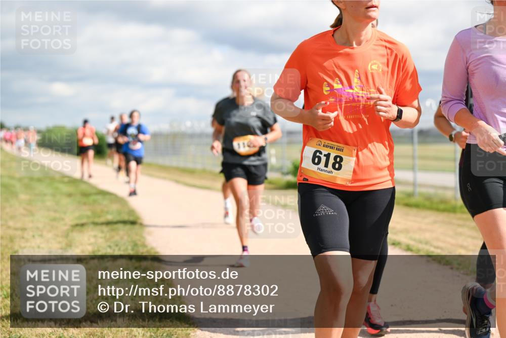 14.09.2025 - Airport Race Dr. Thomas Lammeyer http://msf.ph/oto/8878302 14.09.2025 12:25:40 Laufen 618 meine-sportfotos.de