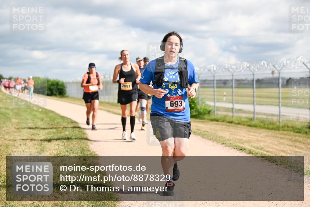 14.09.2025 - Airport Race Dr. Thomas Lammeyer http://msf.ph/oto/8878329 14.09.2025 12:25:45 Laufen 2091, 693 meine-sportfotos.de