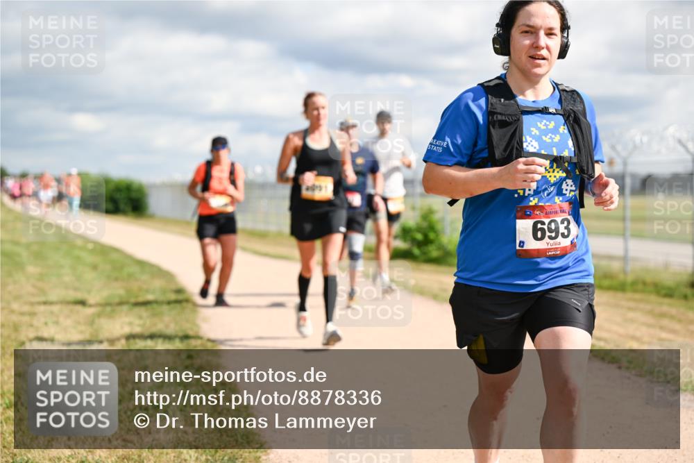 14.09.2025 - Airport Race Dr. Thomas Lammeyer http://msf.ph/oto/8878336 14.09.2025 12:25:46 Laufen 693 meine-sportfotos.de