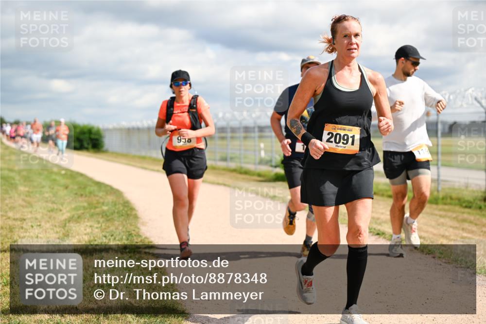 14.09.2025 - Airport Race Dr. Thomas Lammeyer http://msf.ph/oto/8878348 14.09.2025 12:25:48 Laufen 958, 2091 meine-sportfotos.de