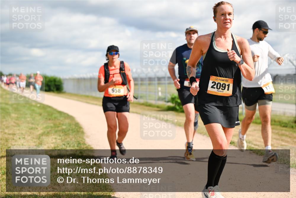 14.09.2025 - Airport Race Dr. Thomas Lammeyer http://msf.ph/oto/8878349 14.09.2025 12:25:48 Laufen 958, 2091 meine-sportfotos.de