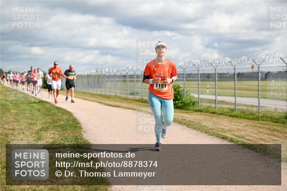 14.09.2025 - Airport Race Dr. Thomas Lammeyer http://msf.ph/oto/8878374 14.09.2025 12:25:58 Laufen 1151 meine-sportfotos.de