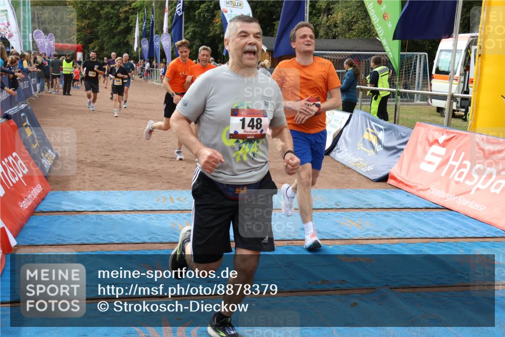 14.09.2025 - Airport Race Strokosch-Dieckow http://msf.ph/oto/8878379 14.09.2025 12:37:45 Ziel 148, 315, 817, 818, 890, 946, 998, 1136, 1682, 1896, 2106 meine-sportfotos.de