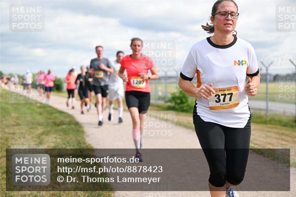 14.09.2025 - Airport Race Dr. Thomas Lammeyer http://msf.ph/oto/8878423 14.09.2025 12:26:08 Laufen 1207, 377 meine-sportfotos.de