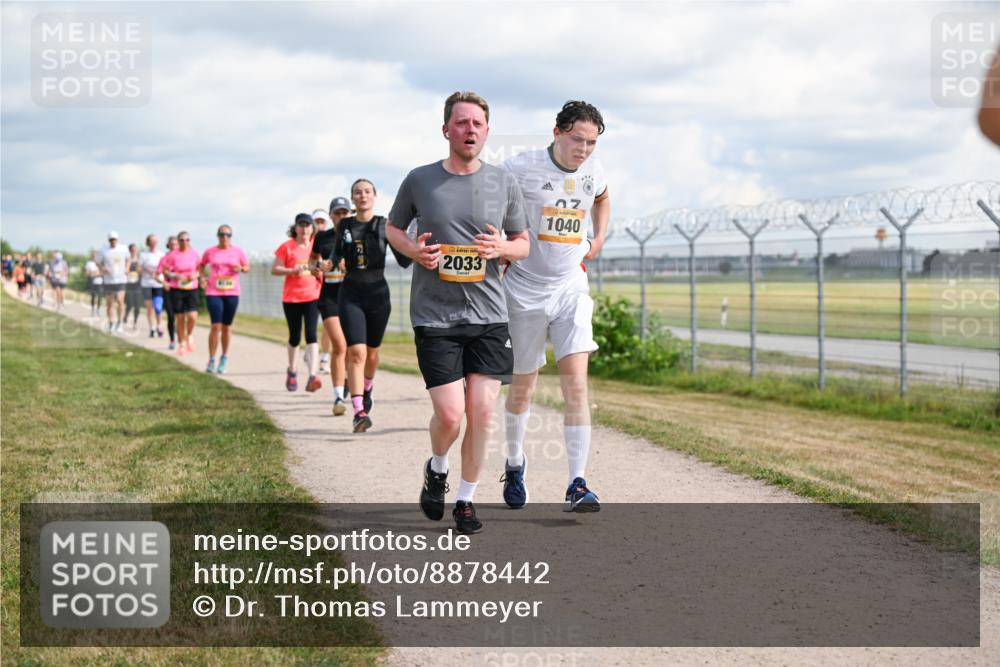 14.09.2025 - Airport Race Dr. Thomas Lammeyer http://msf.ph/oto/8878442 14.09.2025 12:26:10 Laufen 2033, 1040 meine-sportfotos.de