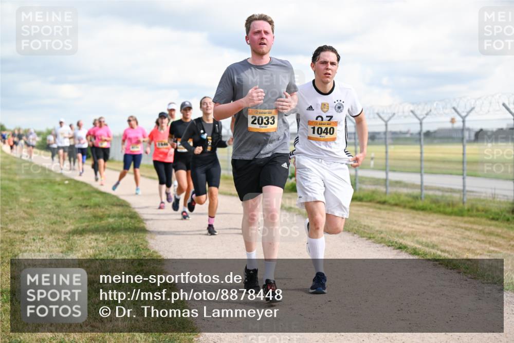 14.09.2025 - Airport Race Dr. Thomas Lammeyer http://msf.ph/oto/8878448 14.09.2025 12:26:11 Laufen 2033, 1040 meine-sportfotos.de